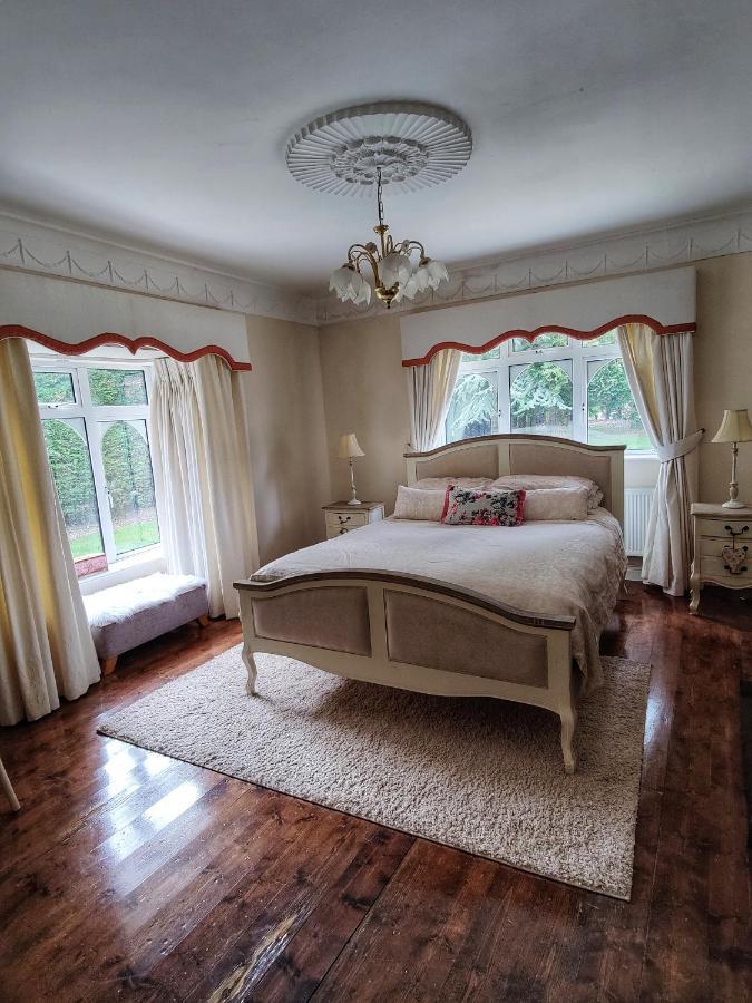Rooms At Ballysax House The Curragh Extérieur photo