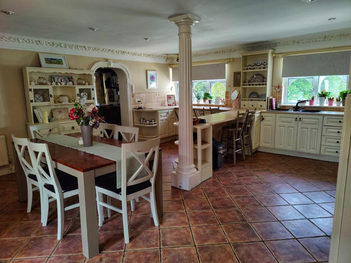 Rooms At Ballysax House The Curragh Extérieur photo